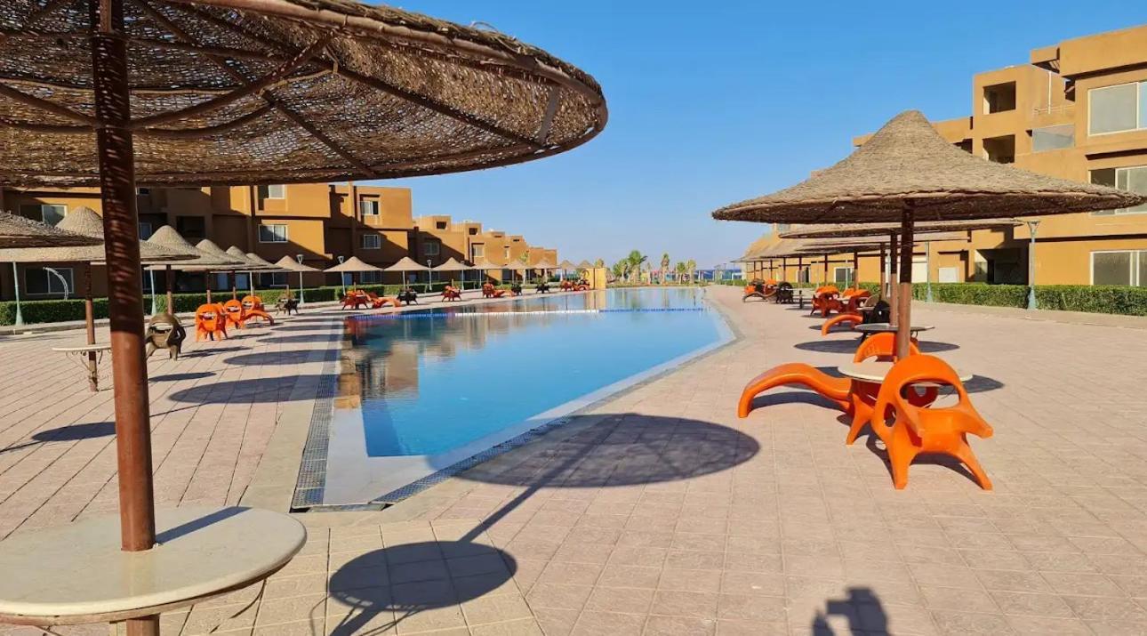 Relaxing Studio-Malibu El Sokhna Resort Ain Sukhna Buitenkant foto